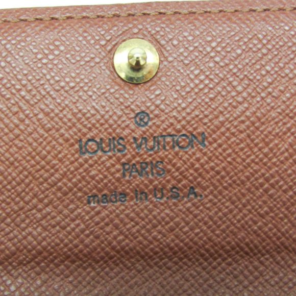 Louis Vuitton Monogram Key Holder 6 M62630 Men,Women Monogram Key Case Brown